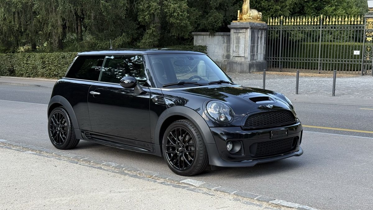 Mini Autos: MINI COOPER S JCW AERO Paket – Gebraucht aus Basel von bahoo5858 8