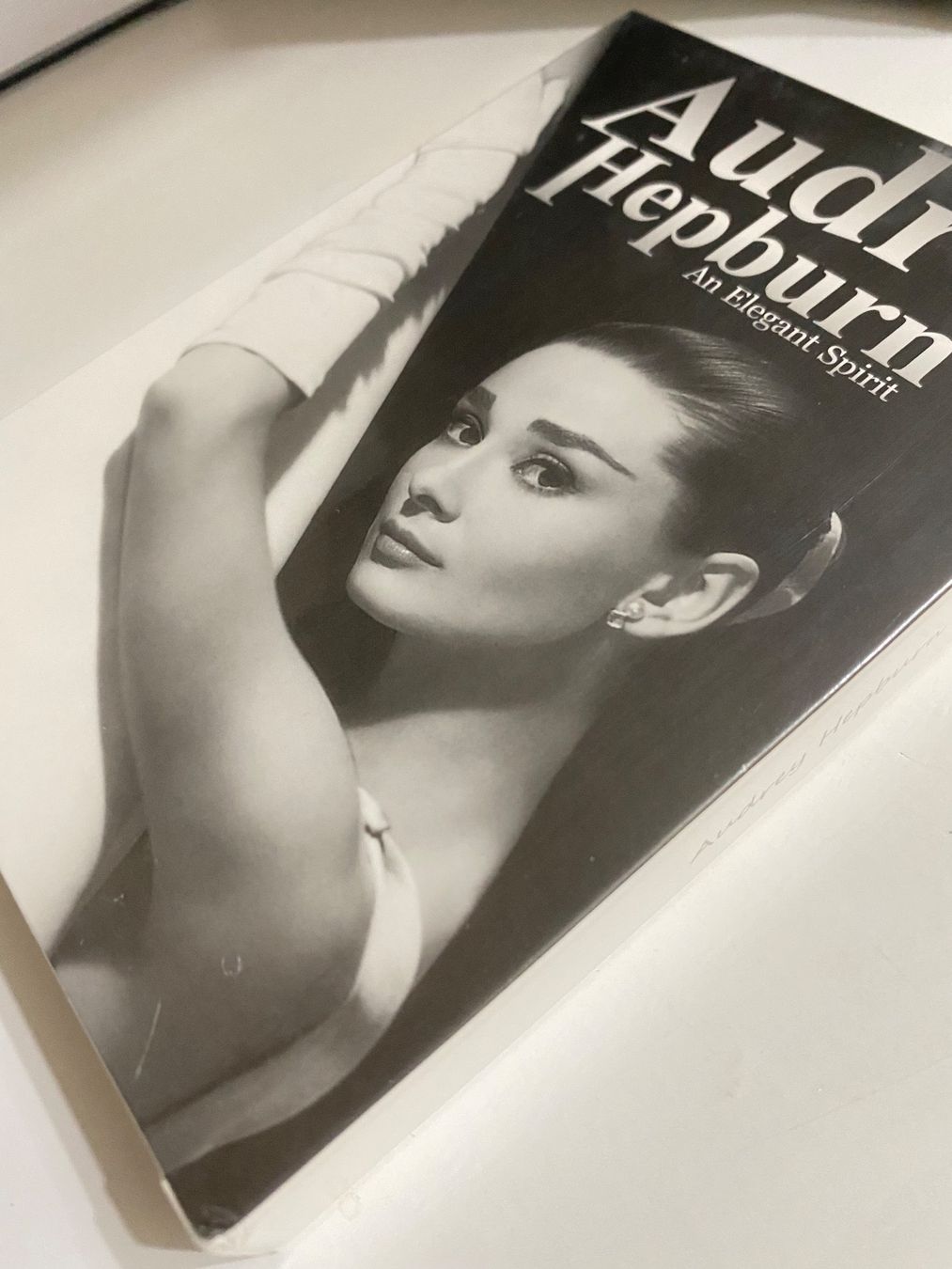 Foto & Immagini: Postcards Audrey Hepburn (30PCS) – Nuovo e nell'imballaggio originale da Collombey venduto da Cards07 4