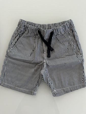 H&M striped shorts size 5-6Y 116