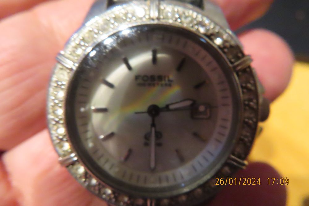 Fossil Uhr, Batterie wechseln, Ø 34 mm, Kaufen auf Ricardo