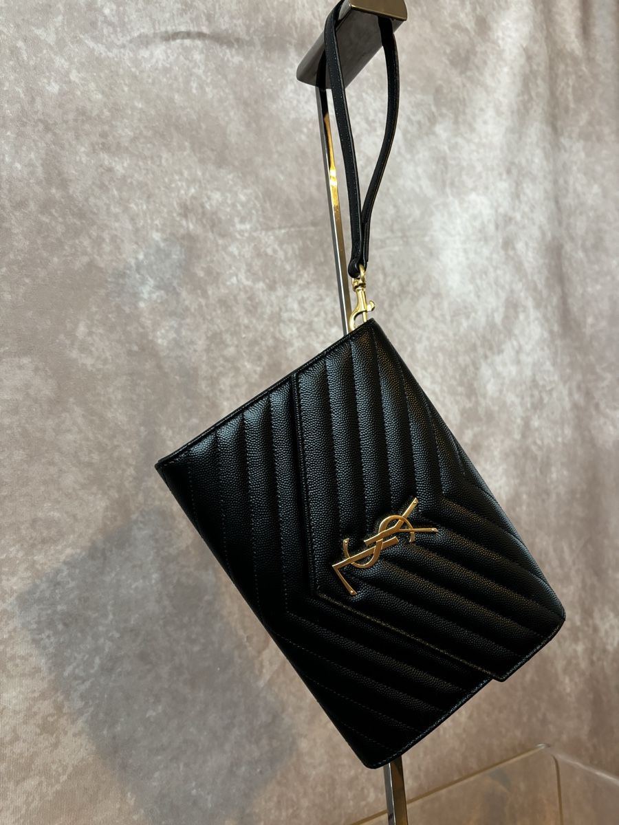Borse da donna: YVES SAINT LAURENT CLUTCH – Nuovo e nell'imballaggio originale da Laufen venduto da gloriamarie 5