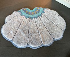 Badezimmer Teppich -in Muschelform -wunderschön und angenehm