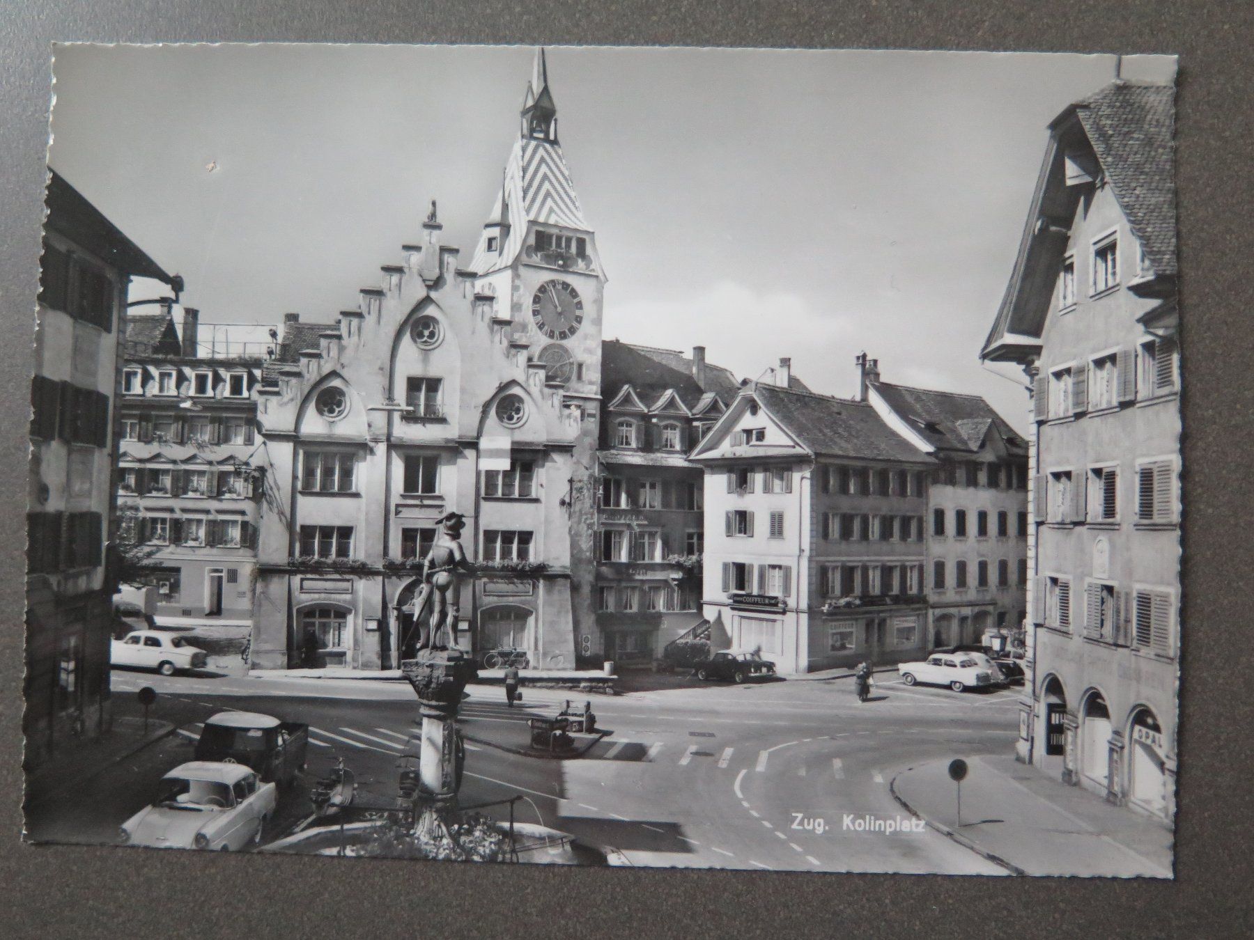 Cartoline postali: ZUG - KOLINPLATZ - OLDTIMER – Usato da Wittenbach venduto da lipasal