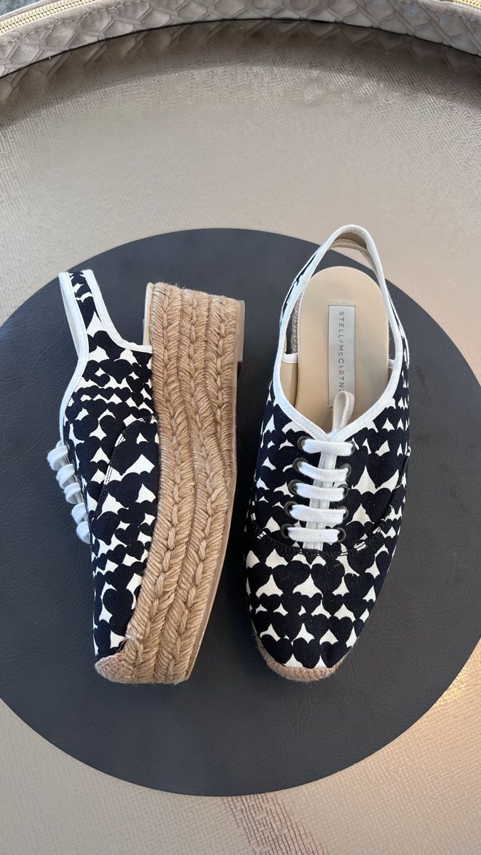 Stella McCartney Scarpe da donna: Stella McCartney Espadrilles Size 39  – Usato da Freienbach venduto da cri_9kly
