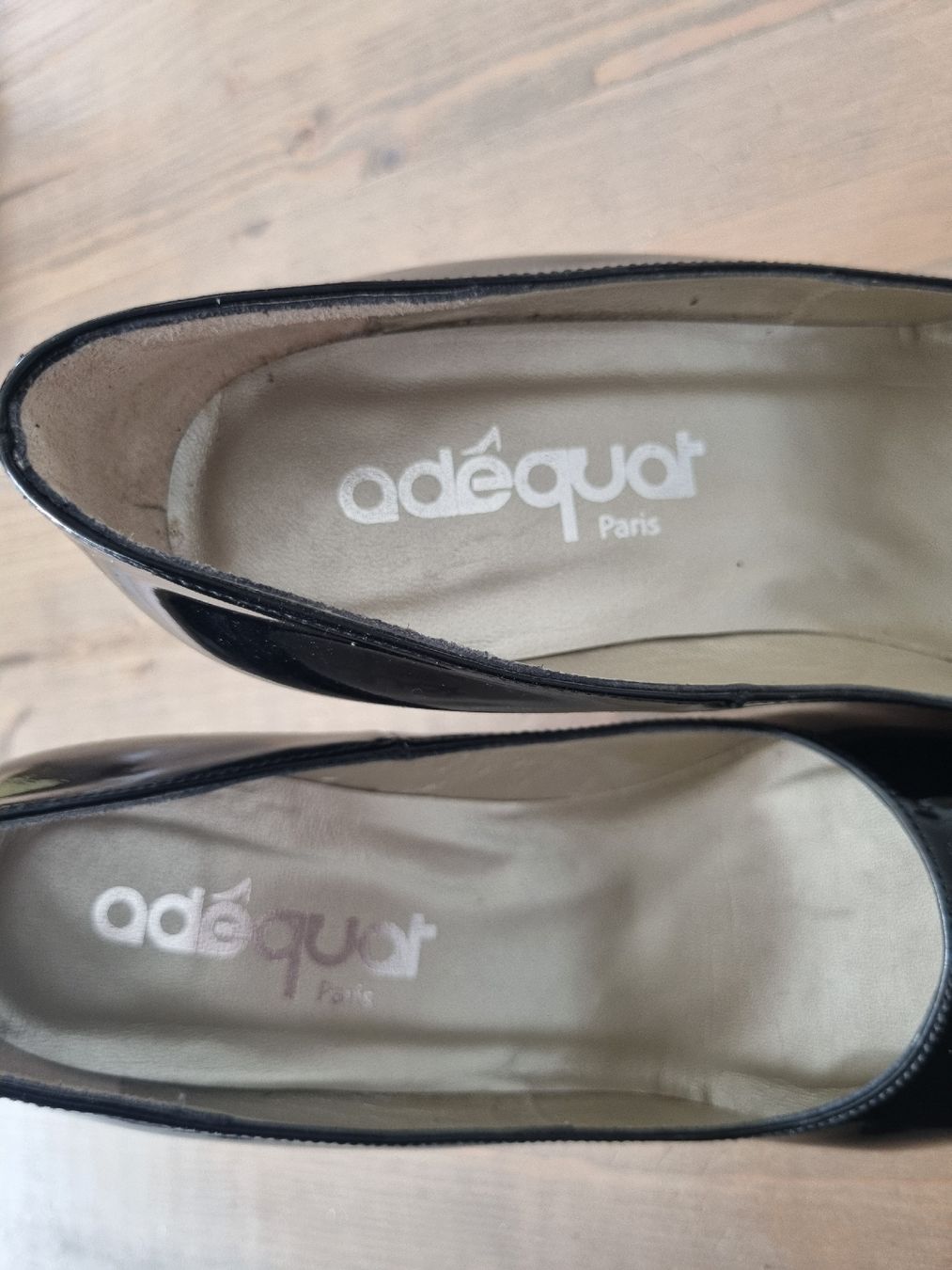 Scarpe da donna: Escarpins Adéquat,  Paris,  noirs vernis, pointure 38 – Usato da Grand-Lancy venduto da Evelyne010 9