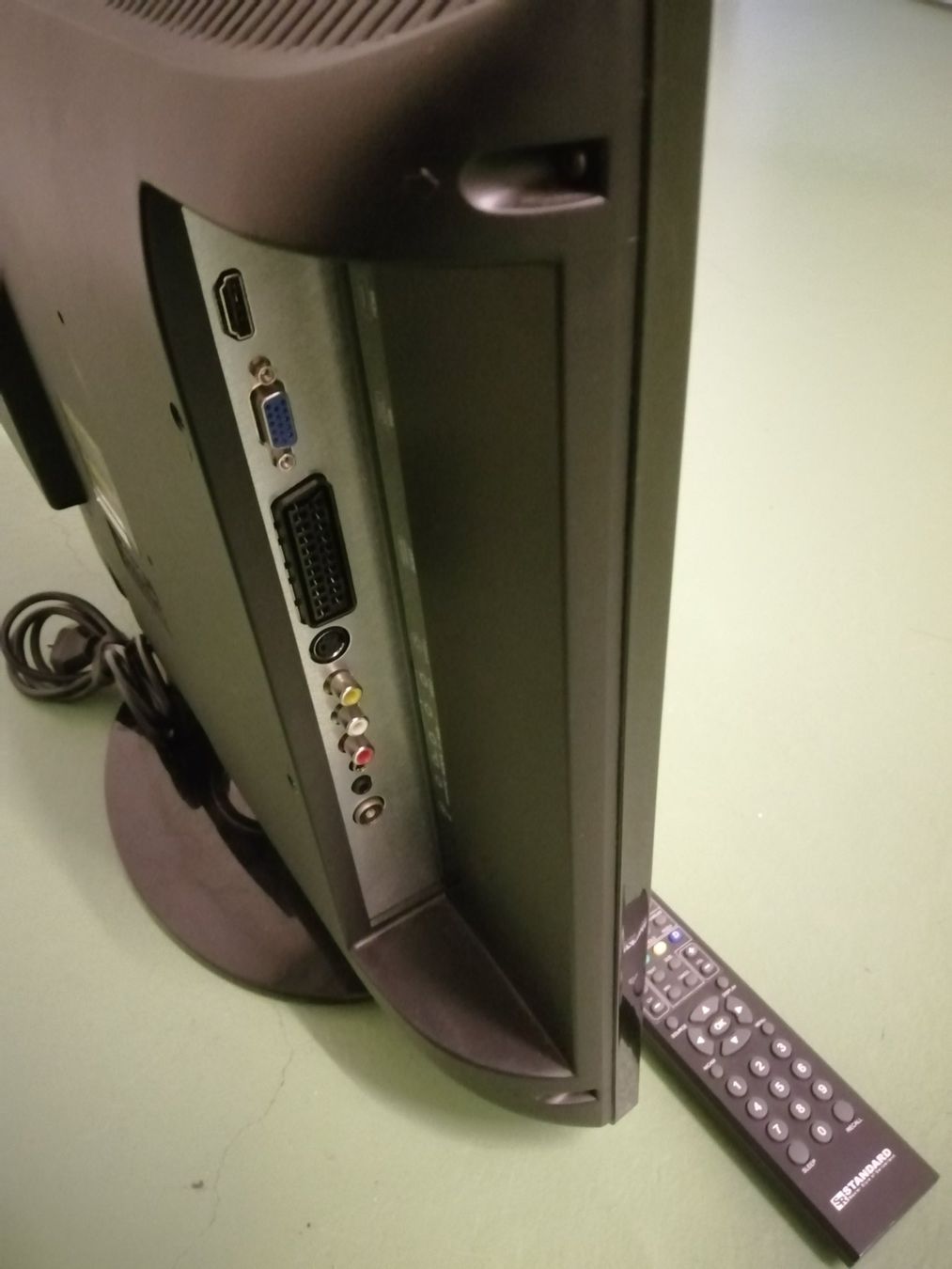 Televisori: TV / DVD  a – Usato da Buchs SG venduto da Spidy999 3