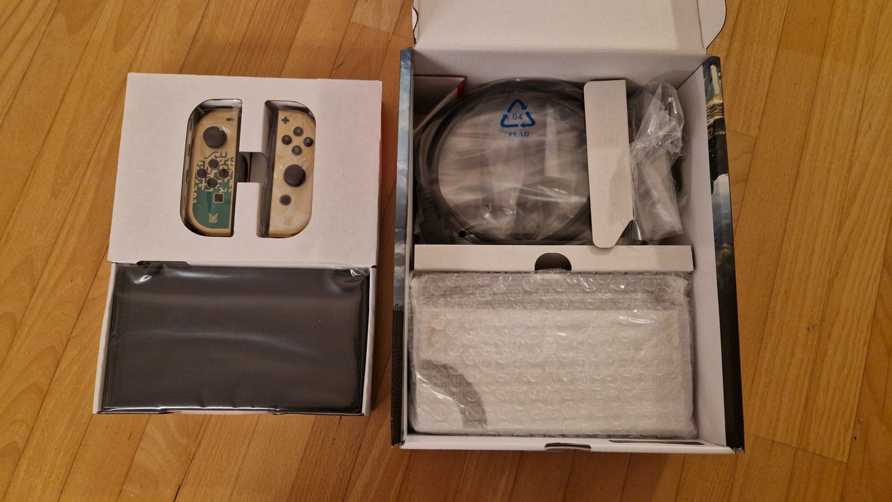 Nintendo Console: Switch OLED Zelda-Edition (OVP) – Nuovo e nell'imballaggio originale da Schwyz venduto da nekro91 3