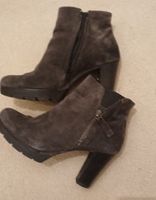 Elegante, graue Wildleder-Stiefeletten, Gr 38.5 paul green