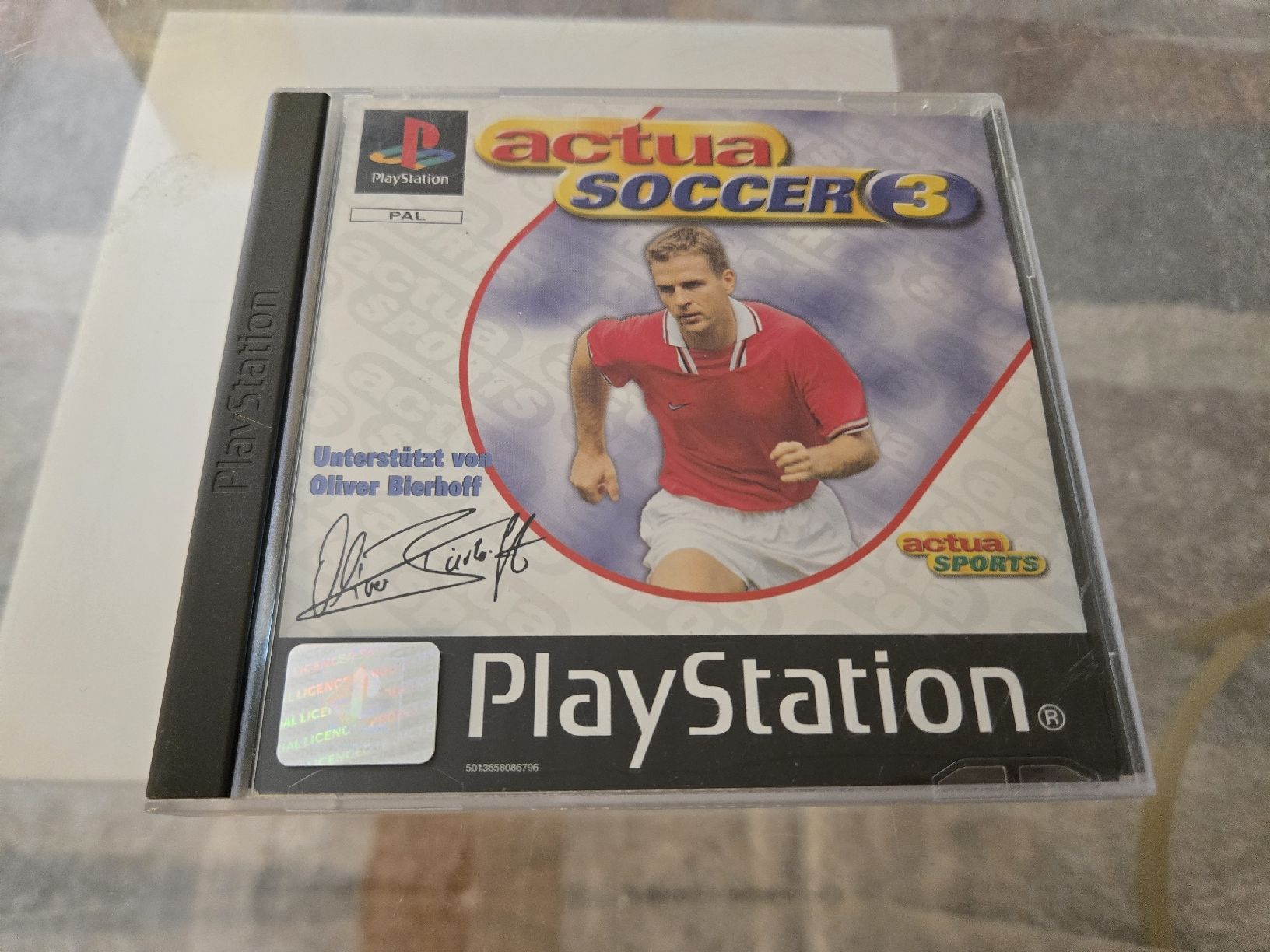 Giochi: Actua Soccer 3 PS1 – Usato da Bussigny venduto da Kfdlt