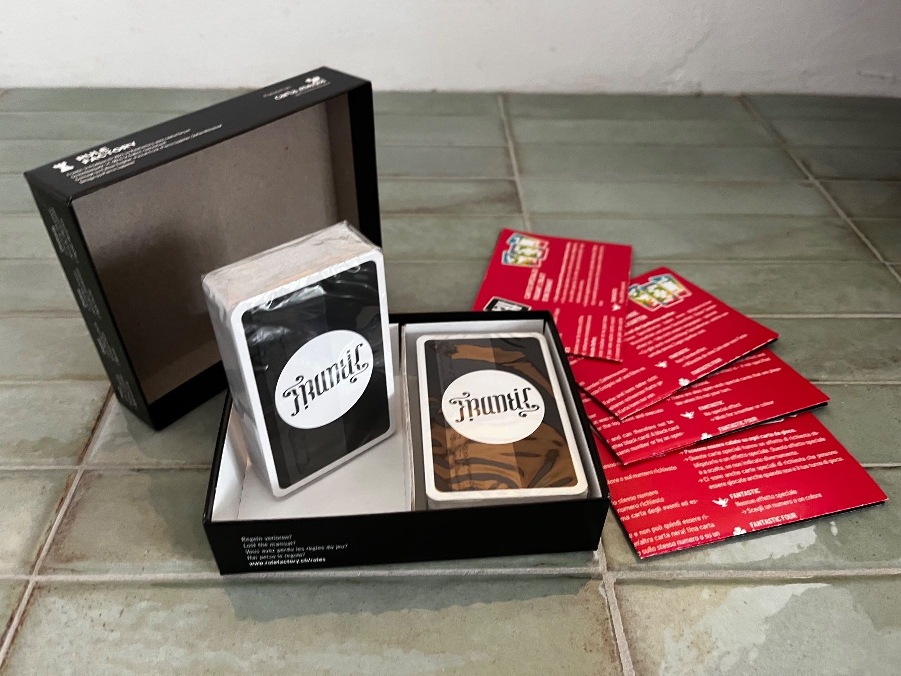 Giochi: Jeu de cartes Frantic - le UNO suisse – Nuovo e nell'imballaggio originale da Corjolens venduto da donod90 1