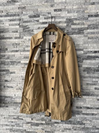 NEW Classic Beige Trench Coat! Fuchs Schmitt