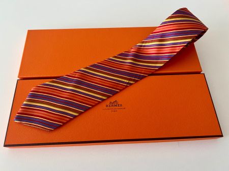 Cravate HERMES-Paris „Multicolor Stripes“ -avec box original