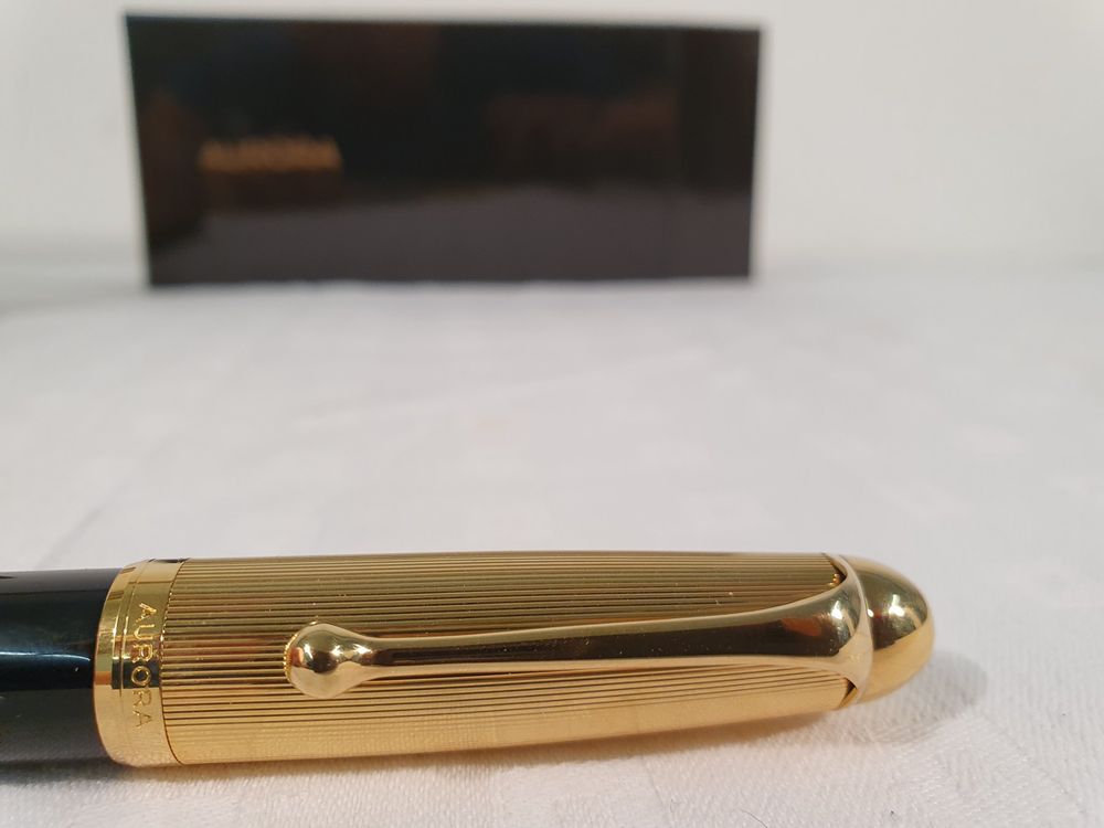 MONTEVERDE Super Mega Füllfederhalter – Kohlefaser Mit Rotgold, Omniflex-Feder – Edles Schreibgerät Für Stiftliebhaber