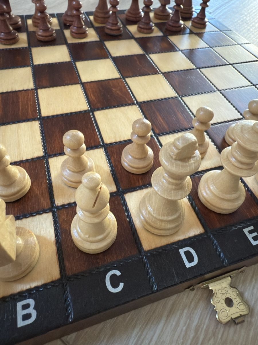 Spiele: Holz Schach – Gebraucht aus Sarmenstorf von Nathaliie_21 2