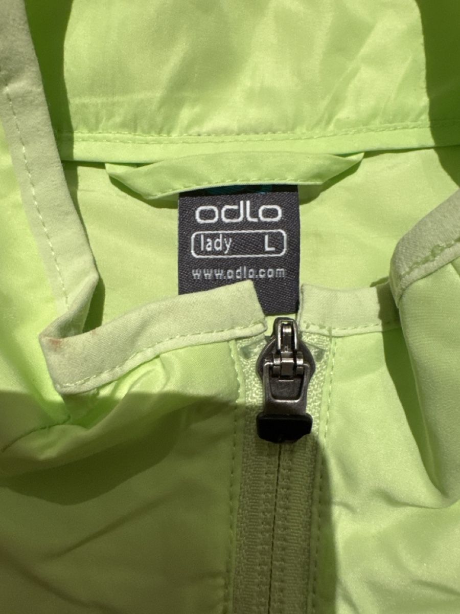 Odlo Gilets & Westen: Odlo Weste hellgrün Reissverschluss – Gebraucht aus Gelterkinden von Familienferien 3