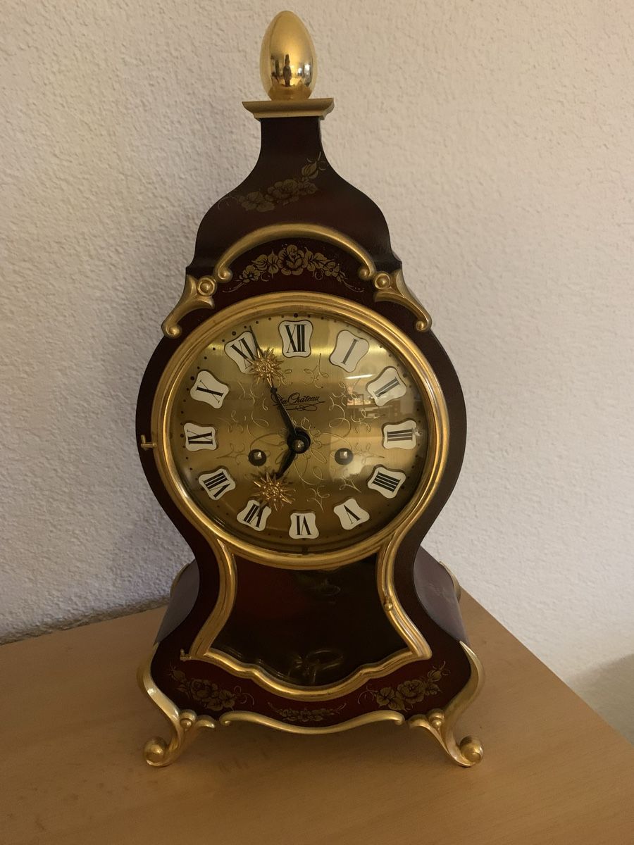 Orologi da terra & Orologi da parete: Antike Pendule – Usato da Rotkreuz venduto da irenemehr