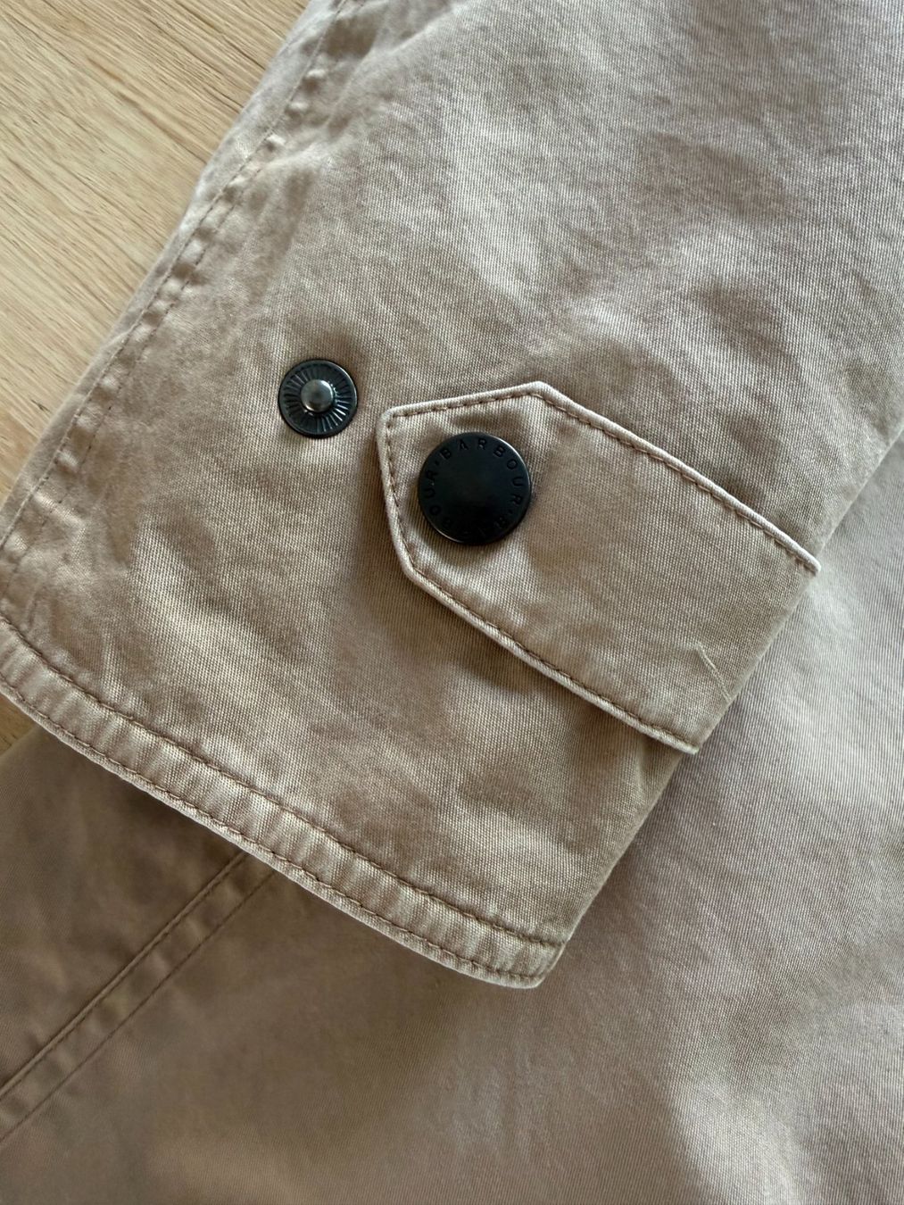 Barbour Giacche: Barbour Jacke Vintage / Beige – Usato da Basel venduto da Xaendi 3