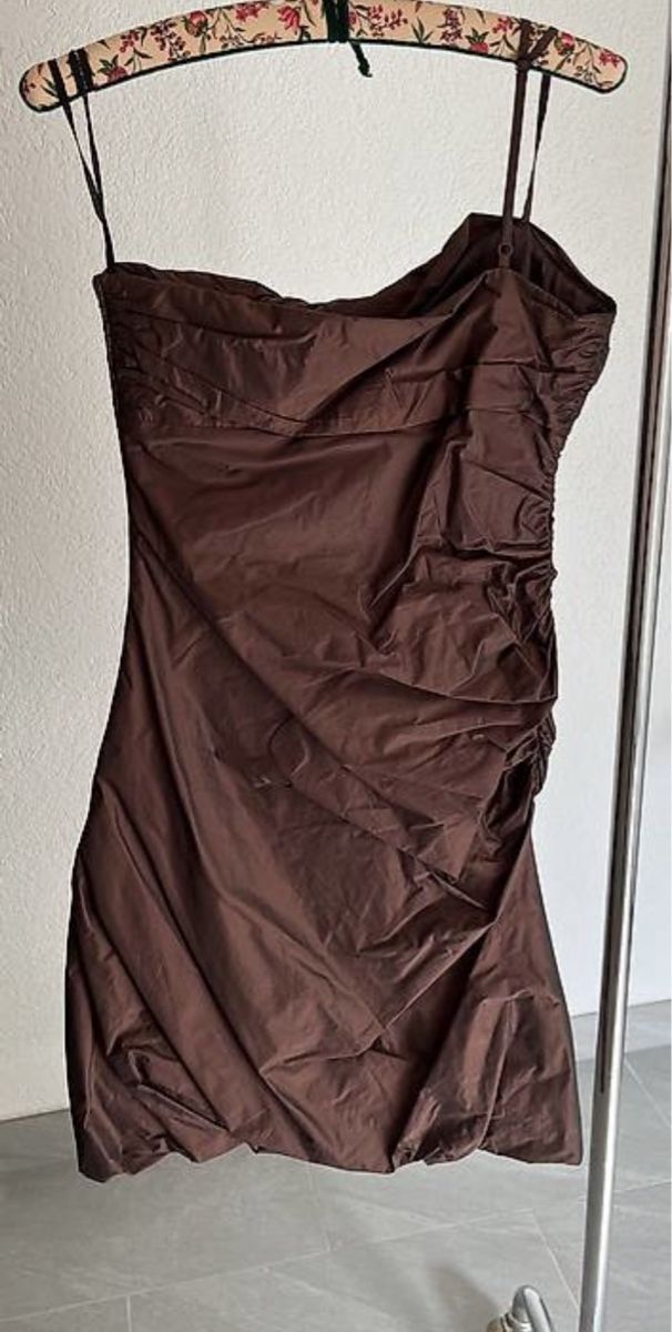 Robes: Kleid Grösse 34 – D'occasion à Hombrechtikon par tita16 1