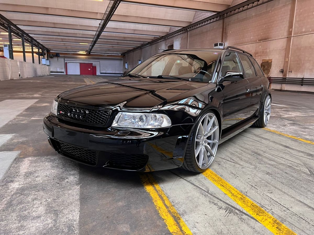 Audi Automobili: Audi RS4 B5 – Usato da Leibstadt venduto da paer98 1