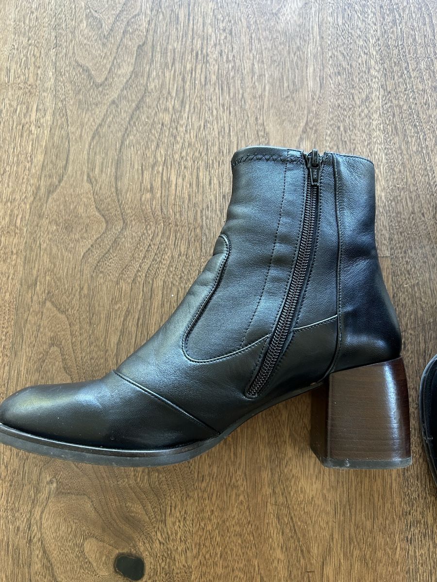 Chie Mihara Damenschuhe: Chie Mihara Stiefelette – Gebraucht aus Muntelier von cyrillus01 1