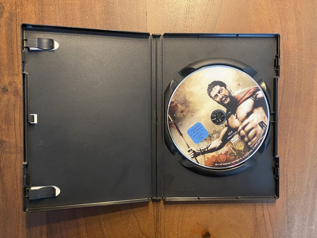 Alle DVDs: 300 DVD – Gebraucht aus Thunstetten von Virus_33 1