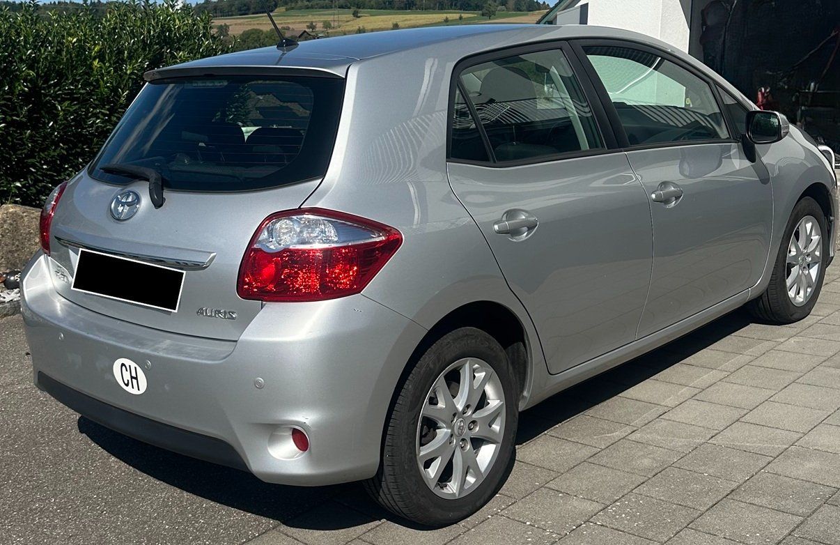 Toyota Automobili: Toyota Auris 1.6 – Usato da Hägglingen venduto da joys222 3
