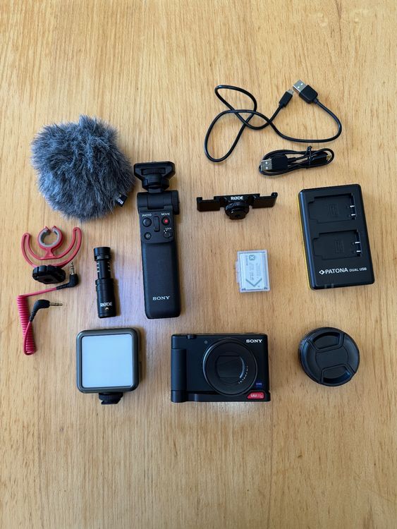 Sony ZV-1 et kit vlogging (Gebraucht) in Riaz für CHF 430 – mit ...