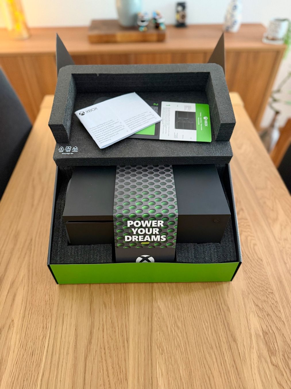 Microsoft Konsolen: Xbox Series X – Gebraucht aus basel von kevinbasel92 1