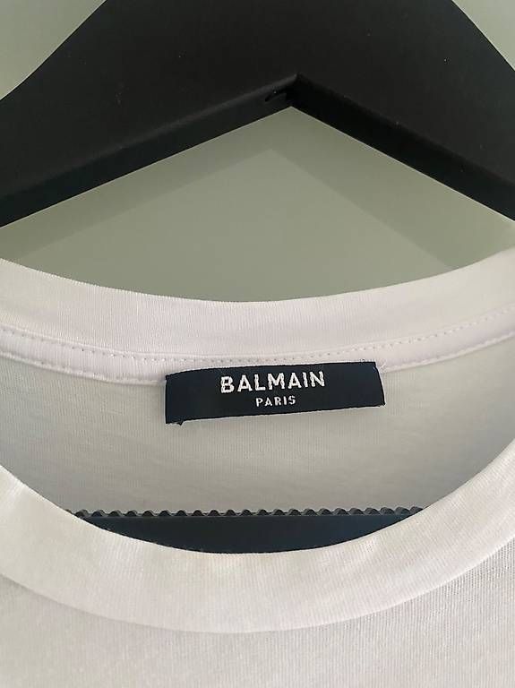 T-shirt: T-shirt femme BALMAIN authentique  – Nuovo e nell'imballaggio originale da Riaz venduto da tim_276t 2