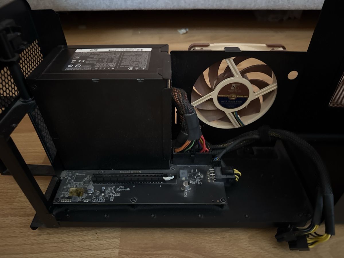 Razer Gehäuse: Boitier eGPU Razer Core X – Gebraucht aus Randogne von azk_dh7t 2
