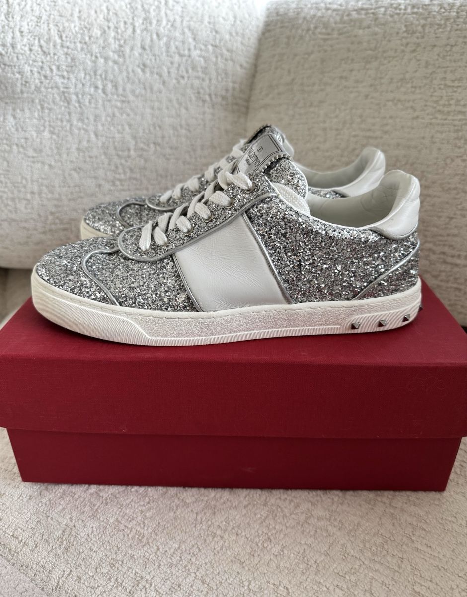 Valentino Scarpe da donna: Valentino Garavani Rockstud Sneaker Glitter – Usato da Zürich venduto da di_archive