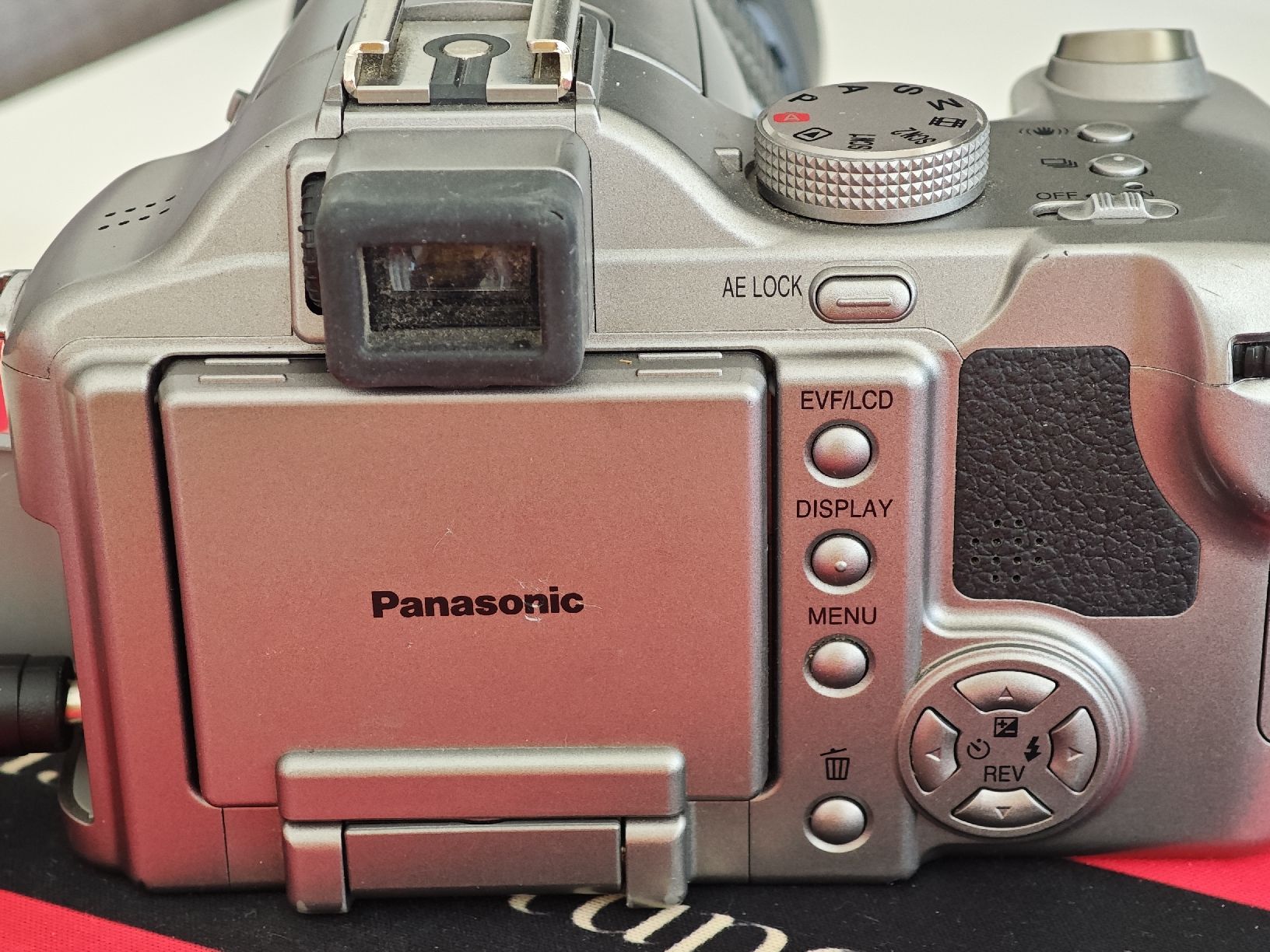 Panasonic Fotocamera: Panasonic Lumix DMC-FZ30 Digital Camera – Usato da Cham venduto da pot_lpv7 6