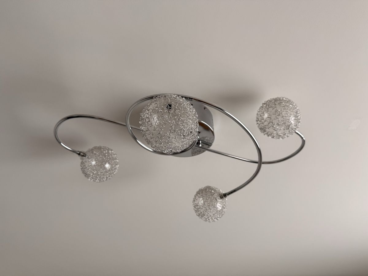 Conforama Lampadari & plafoniere: Deckenleuchte 4 Lichter Kugeln Zustand gut – Usato da Gisikon venduto da lila.libelle 1