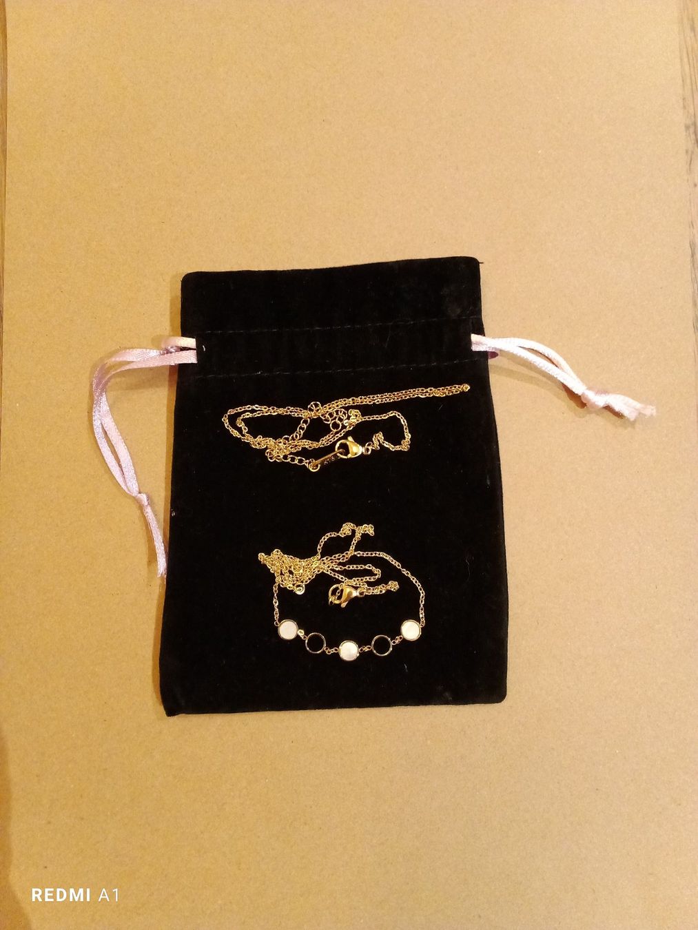 Catenine: Collier mir Perlmutt-Blüten SoCharm – Nuovo (secondo la descrizione) da Beride d. Bedigli. venduto da Connina 3