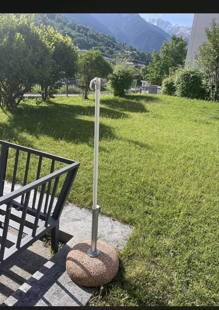 Sonstiges: Kiesbetonständer  – Neu (gemäss Beschreibung) aus Vaduz von SJ_A 1