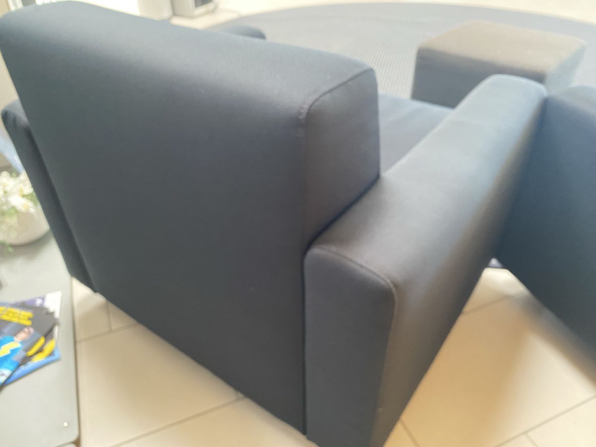 Sofas: Sitzgruppe mit Sofa, Sitz und Hocker – D'occasion à Hägglingen par Karin0802 4