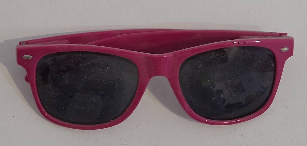 Lunettes & Verres: Lunette de soleil  – D'occasion à Bevaix par Nounoursch