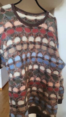 Handgestrickter Designer-Pullover mit Farbverlauf, Grösse M
