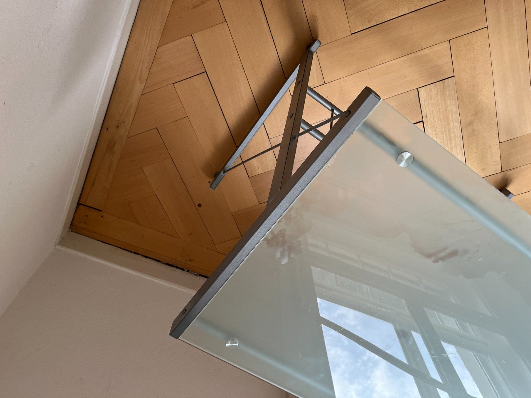 Schreibtische: Schreibtisch – Gebraucht aus St. Gallen von emi_5dkv 3