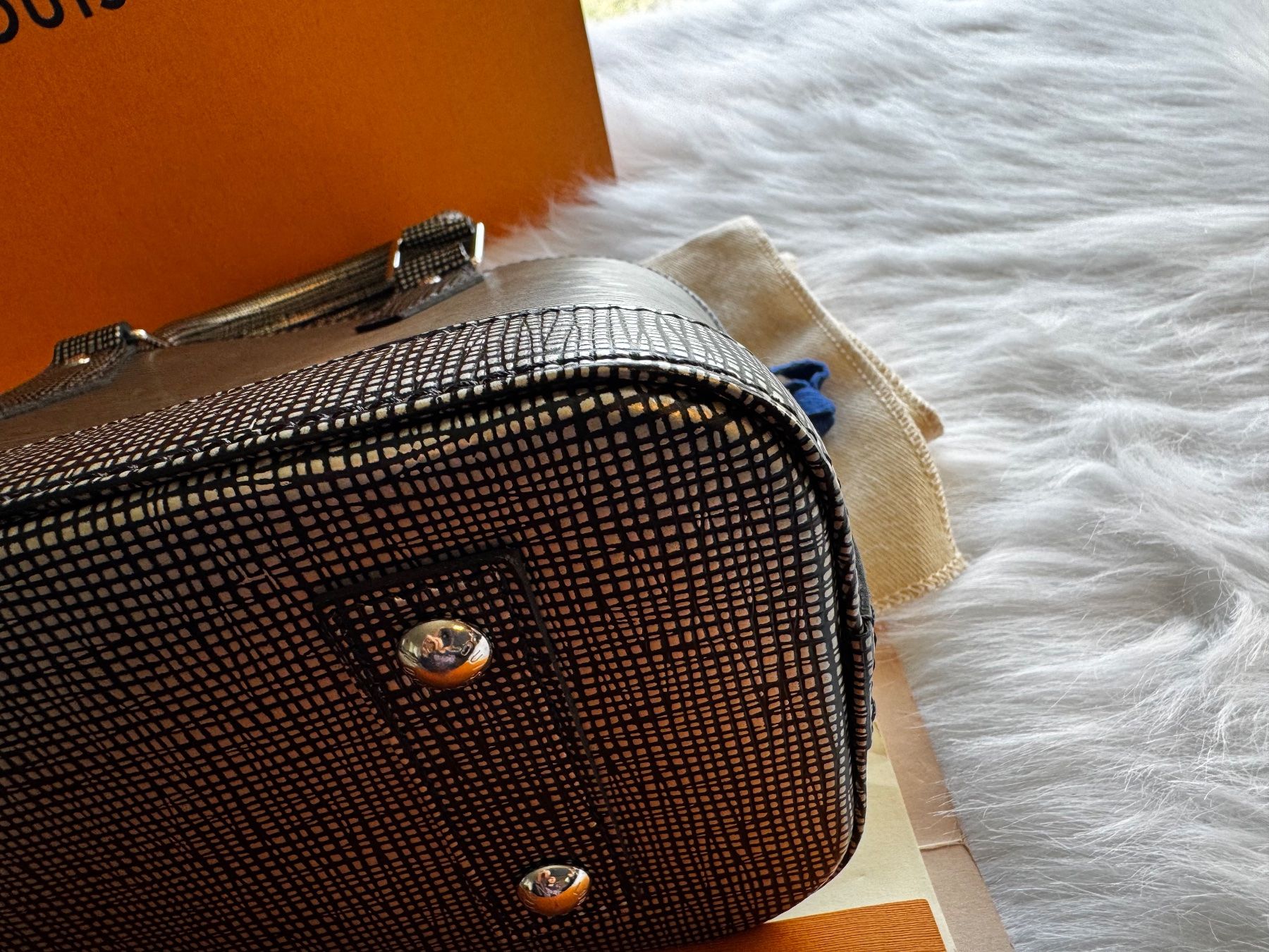 Sacs femmes: Louis Vuitton Alma bb – D'occasion à Grossdietwil par RSW032 7