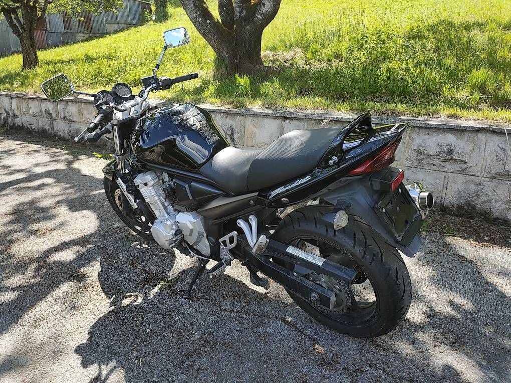 Strada: SUZUKI GSF650A Bandit – Usato da Arzier-Le Muids venduto da snakemilch01 3