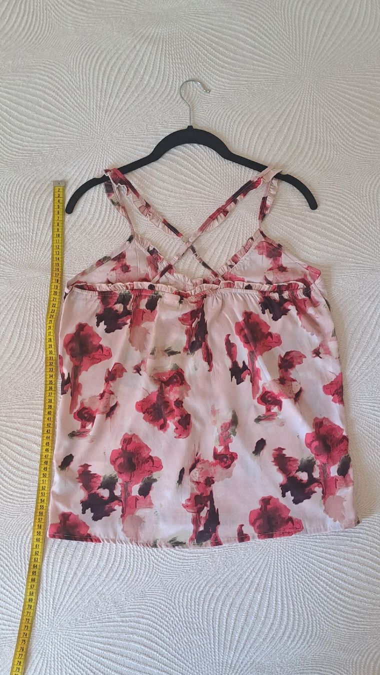 La Redoute Tops: Débardeur rose à fleurs  – D'occasion à Neuchâtel par juj_ch9n 3