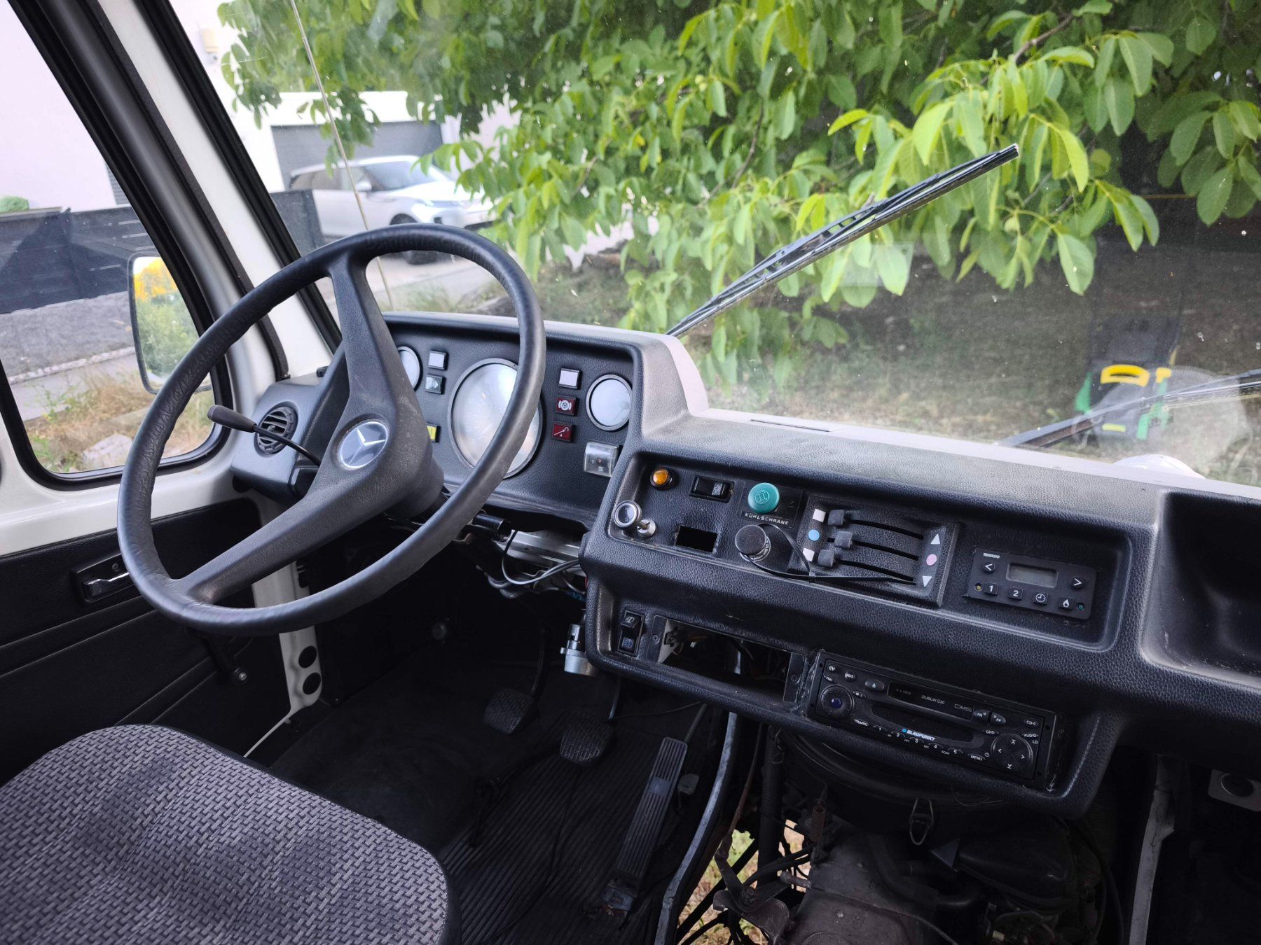 Mercedes-Benz Veicoli da campeggio: Mercedes camper – Usato da Winterthur venduto da viv_7mm8 7