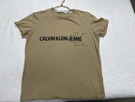 T-shirt Calvin Klein Jeans beige, taille S - État neuf!