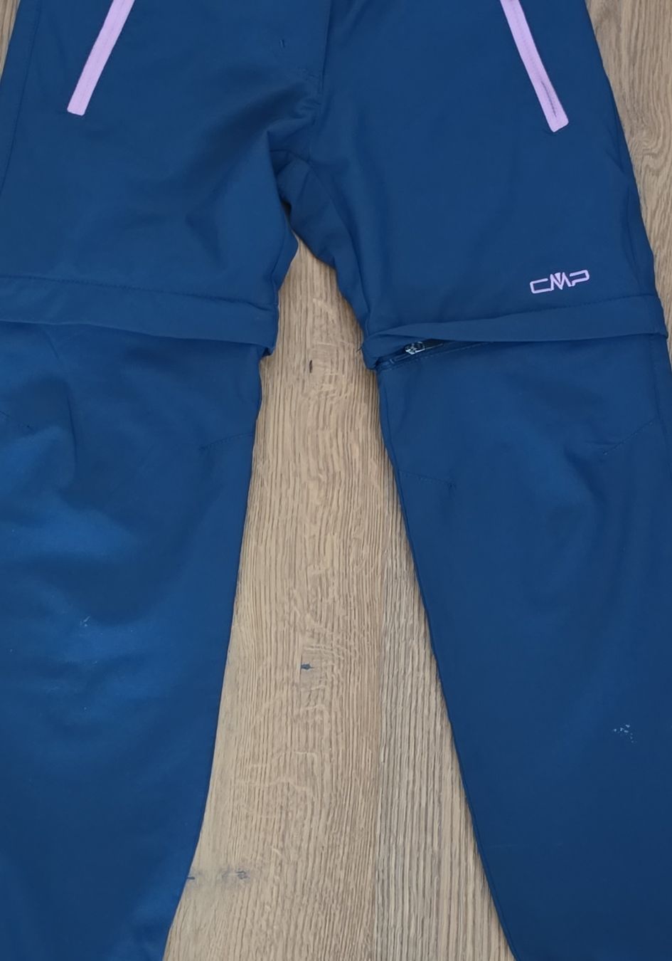 CMP Pantalons: CMP Wanderhose abnehmbar blau Grösse 116 – D'occasion à Buchs AG par LogoParts 1