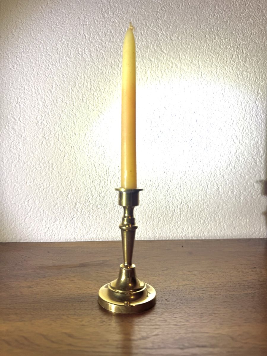 Portacandele: Kleiner Kerzenhalter aus Messing  – Usato da Balsthal venduto da Narulya