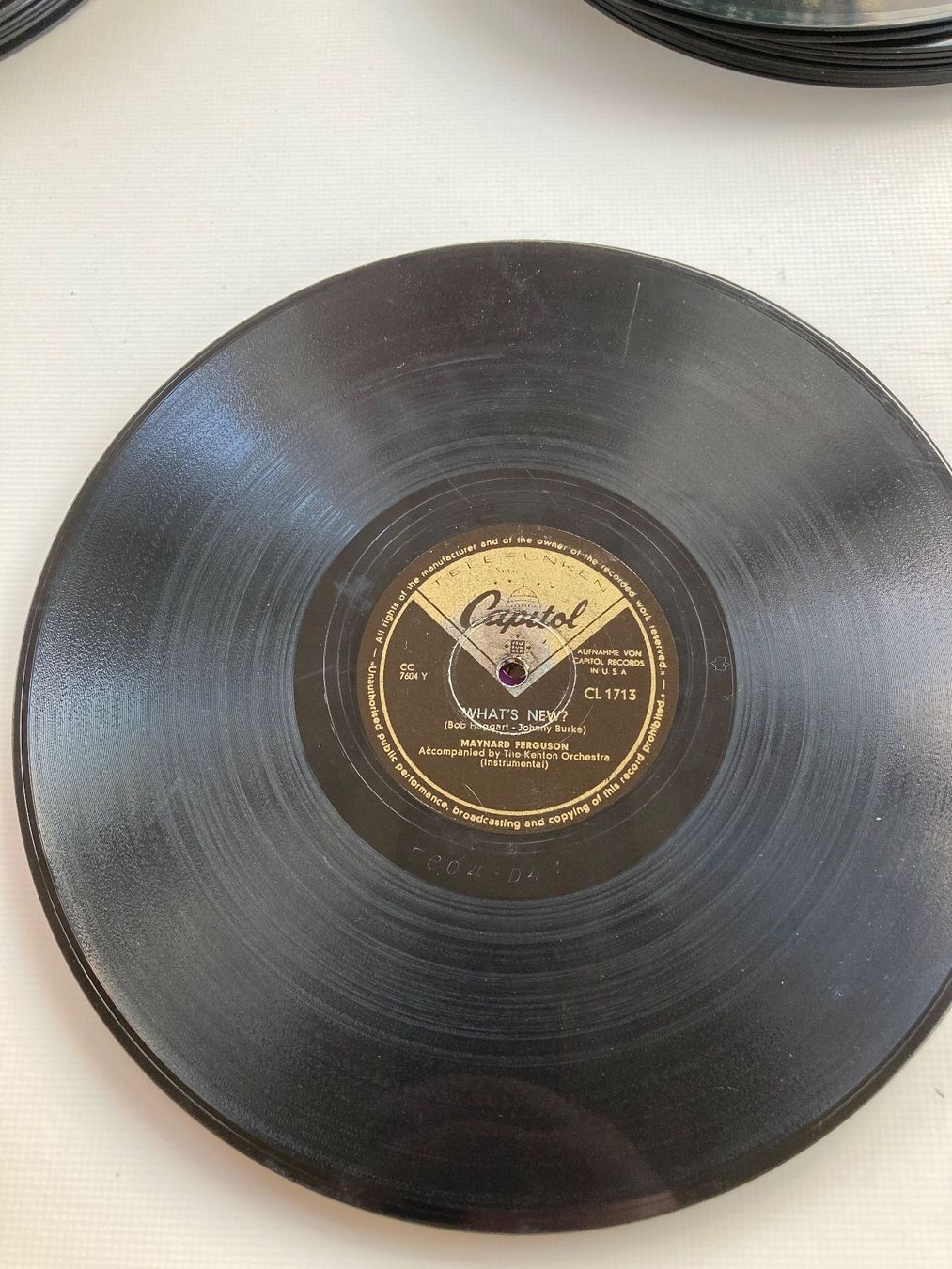 Vinyles: 4 Schellackplatten mit Jazz- und US - Schlagermusik – D'occasion à Altstätten SG par orthophonix 7