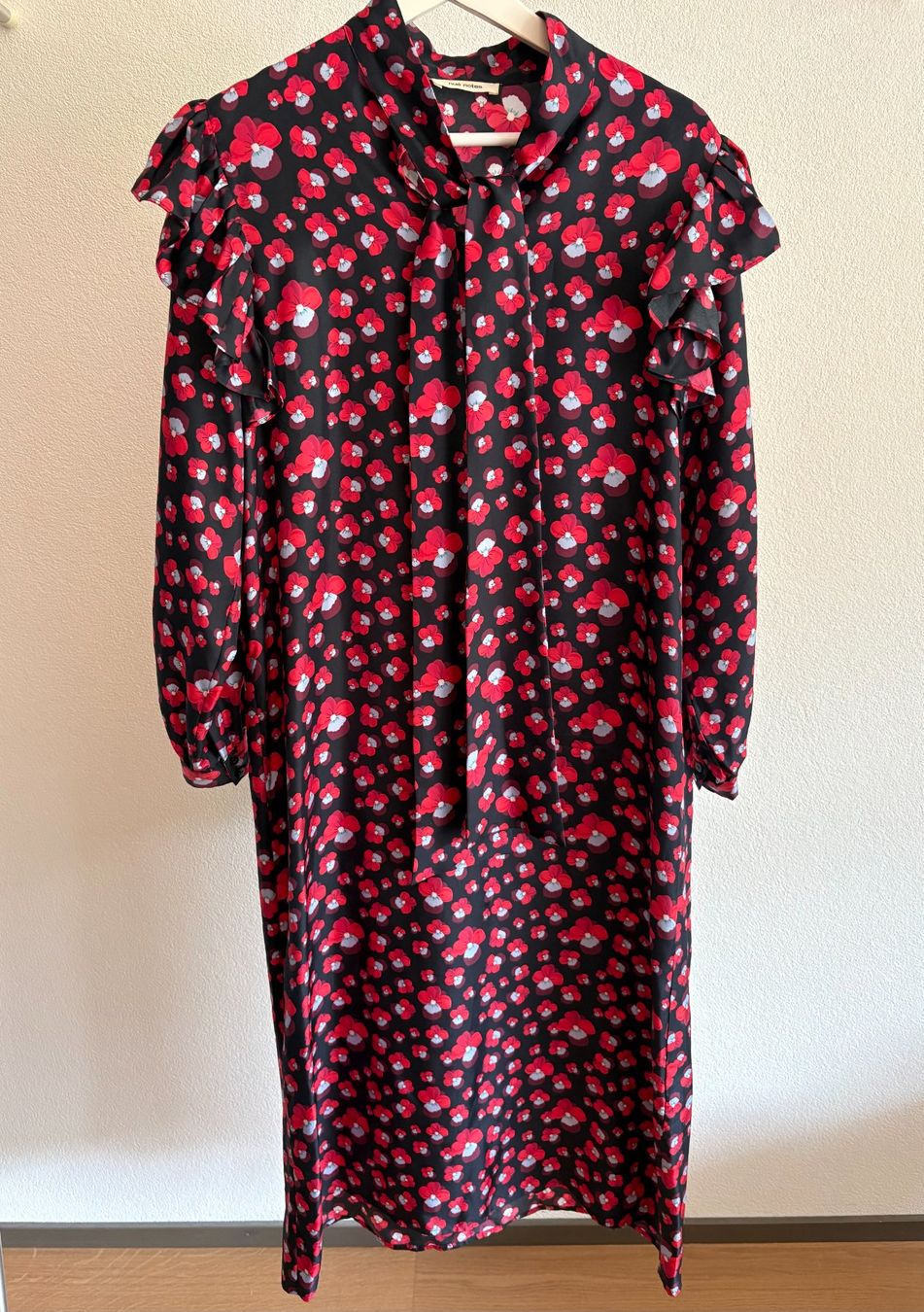 Kleider: NUÉ NOTES KLEID BLUMENPRINT SEIDE – Gebraucht aus Zürich von joh_z2vz 1