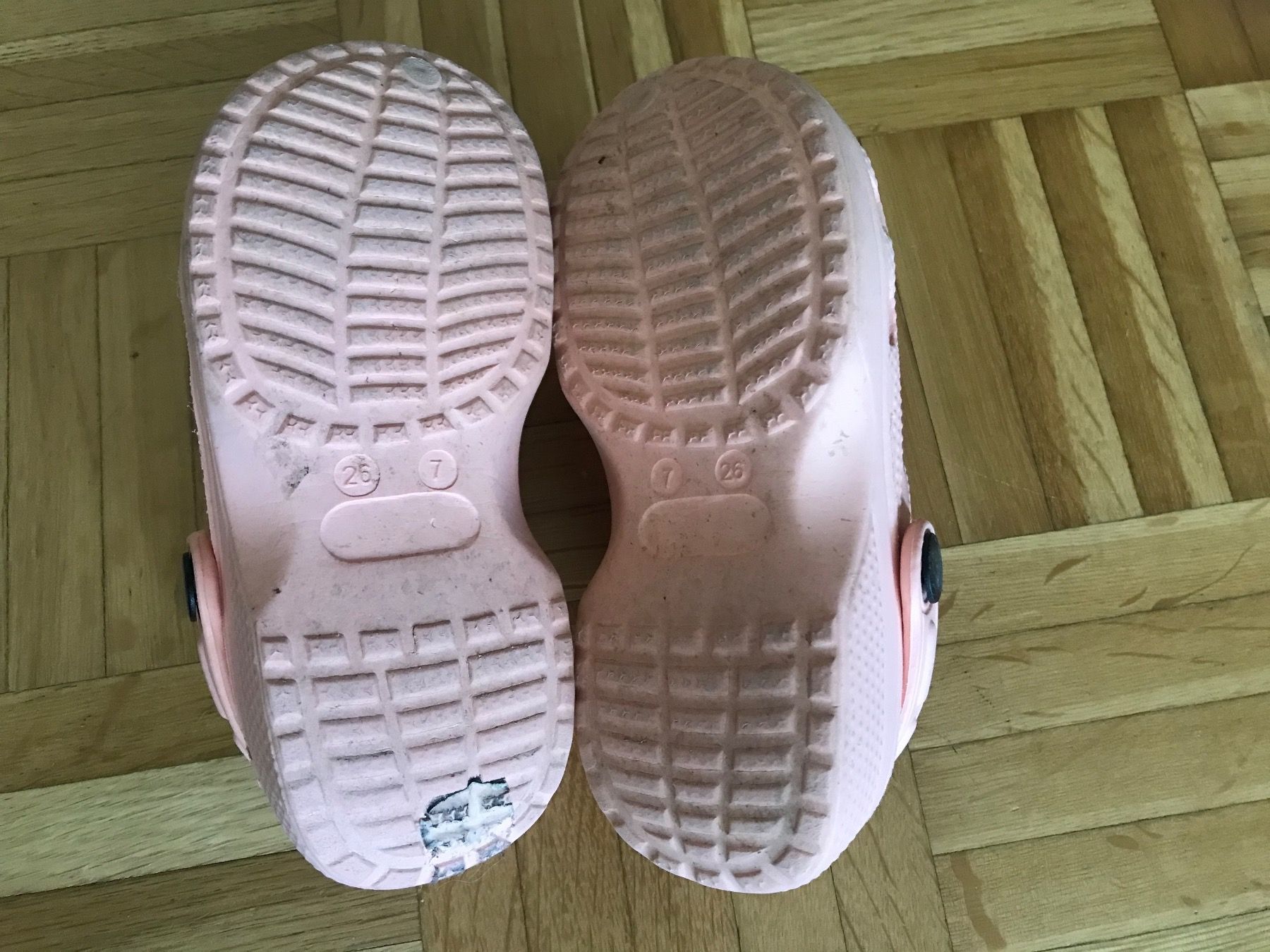 Scarpe per ragazze: Badeschuhe Grösse 26 – Usato da Emmenbrücke venduto da Hathor123 4