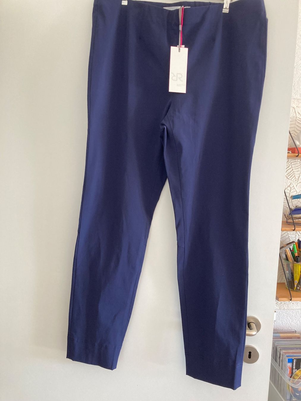 Raffaello Rossi Pantaloni: Hose Raffaello Rossi blau 46 – Nuovo (secondo la descrizione) da Fehraltorf venduto da mayalotto 5